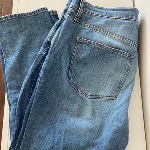Madewell High Rise Slim boyfriend jeans